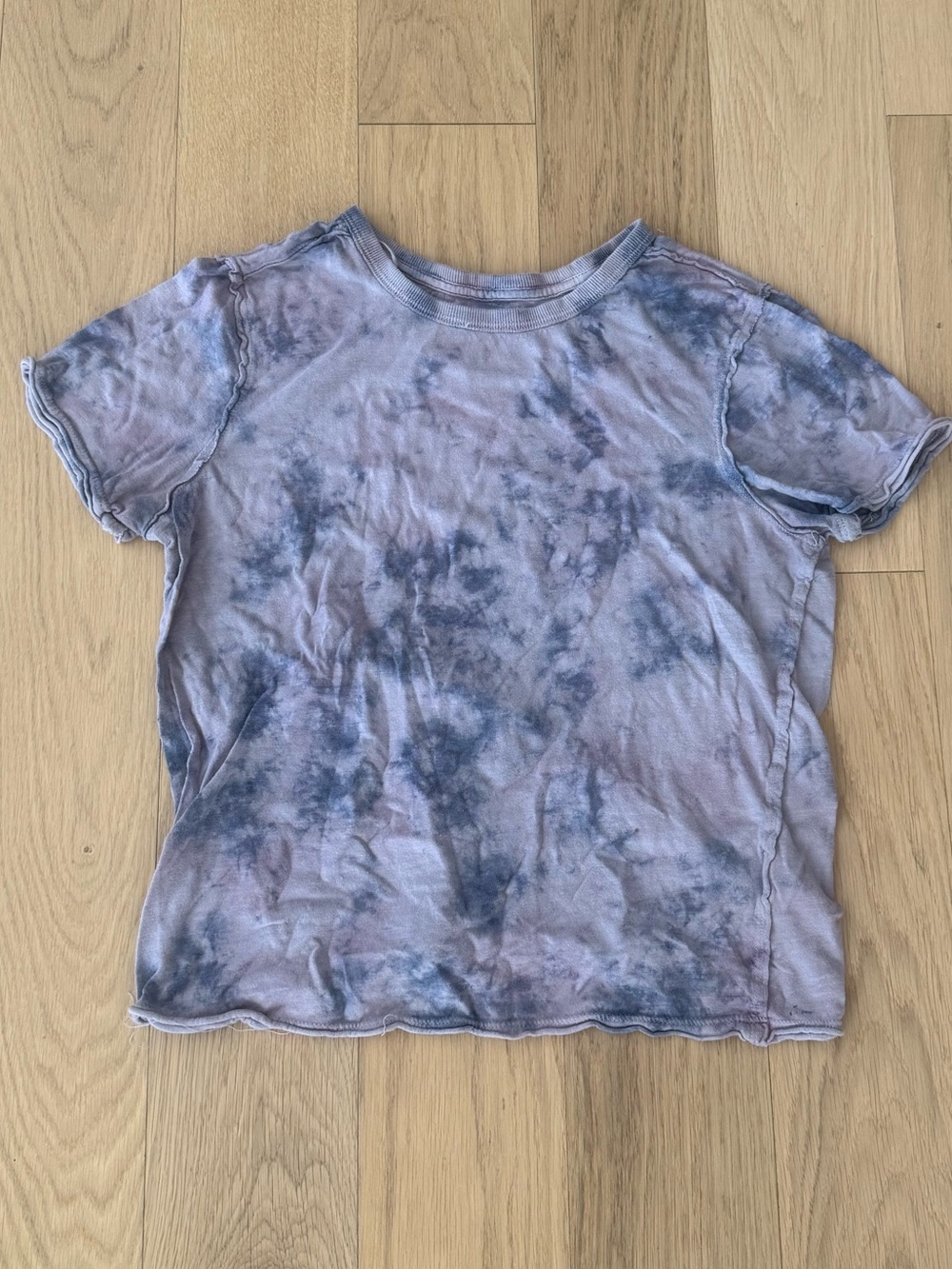 We The Free Women’s Tie-Dye Short Sleeve Tee in Purple and blue/gray - size XS
